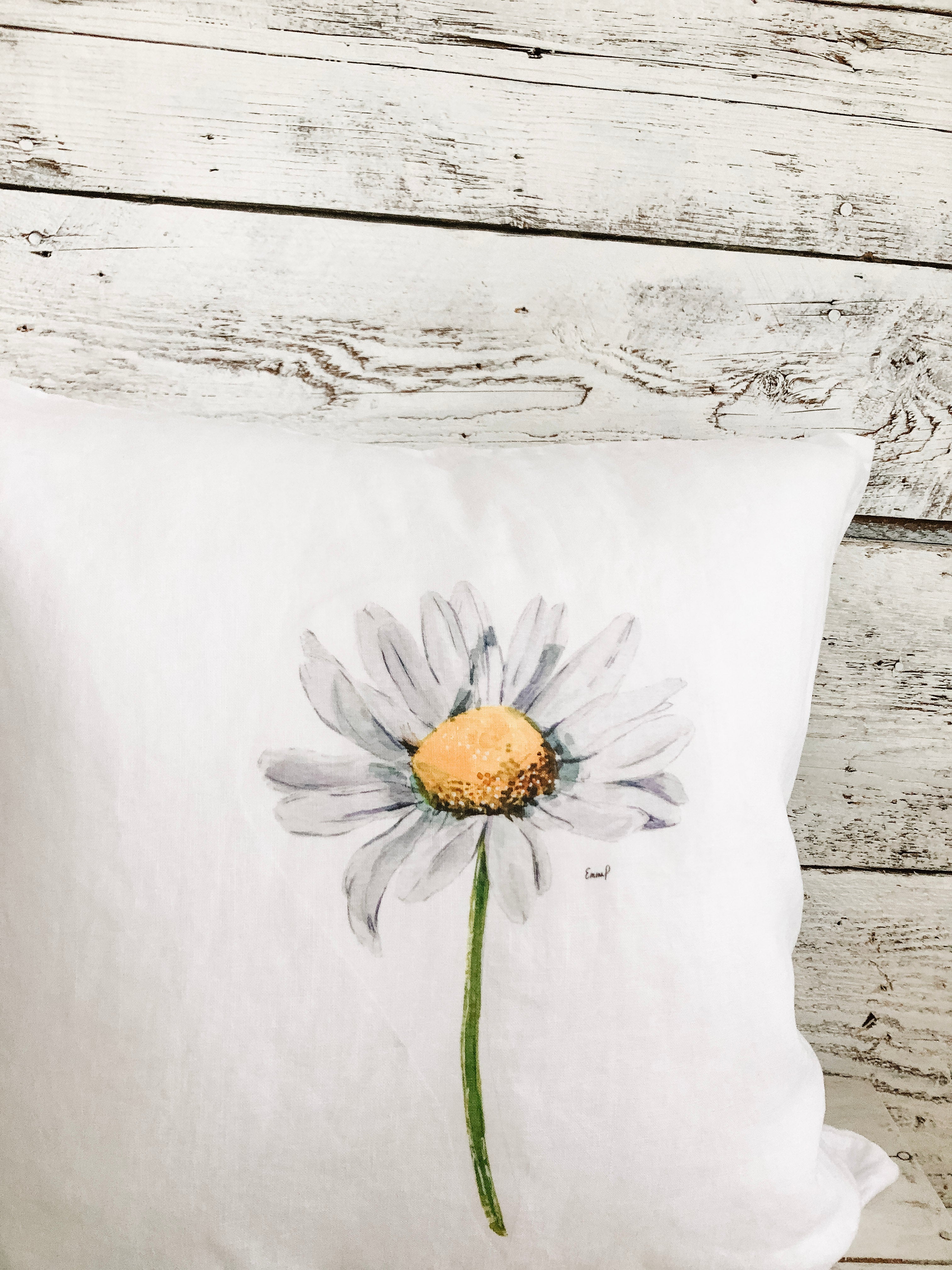 Daisy French Linen Pillow Cover