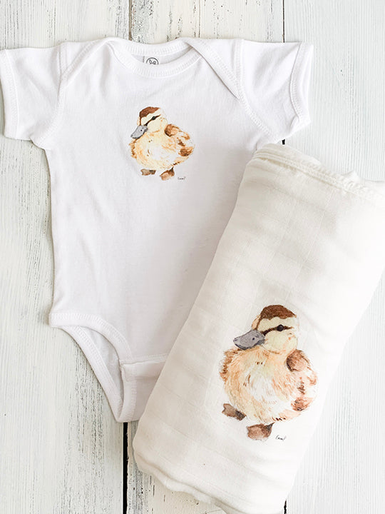 Baby Gift Set with Brown Duckling